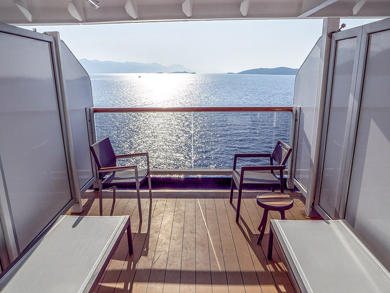 Review do Navio Holland America Oosterdam Nossa espaçosa cabine Oosterdam