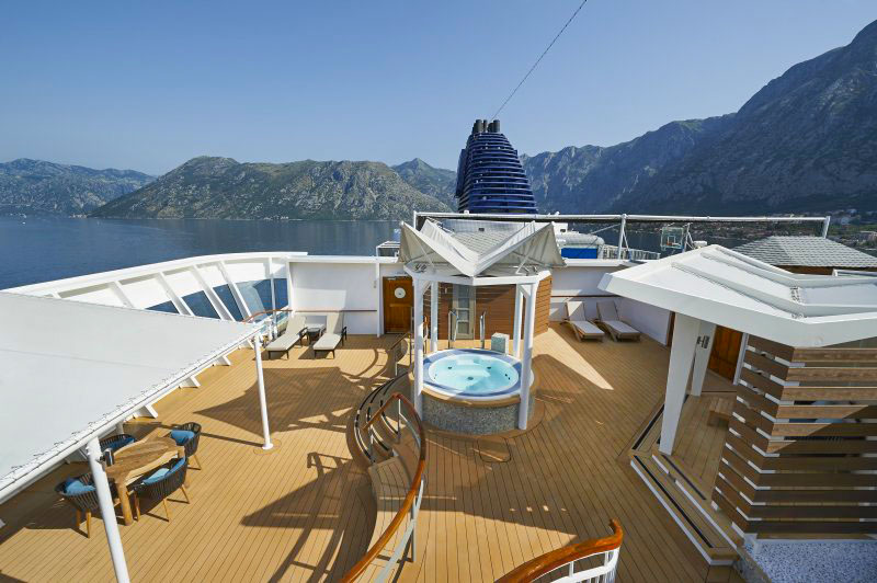 Villa Jardim com 3 Quartos - suites mais luxuosas em navios de cruzeiro
