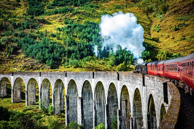 Viaduto Ferroviário de Glenfinnan nas Terras Altas da Escócia
