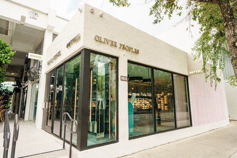 Boutique Oliver Peoples no Design District Miami