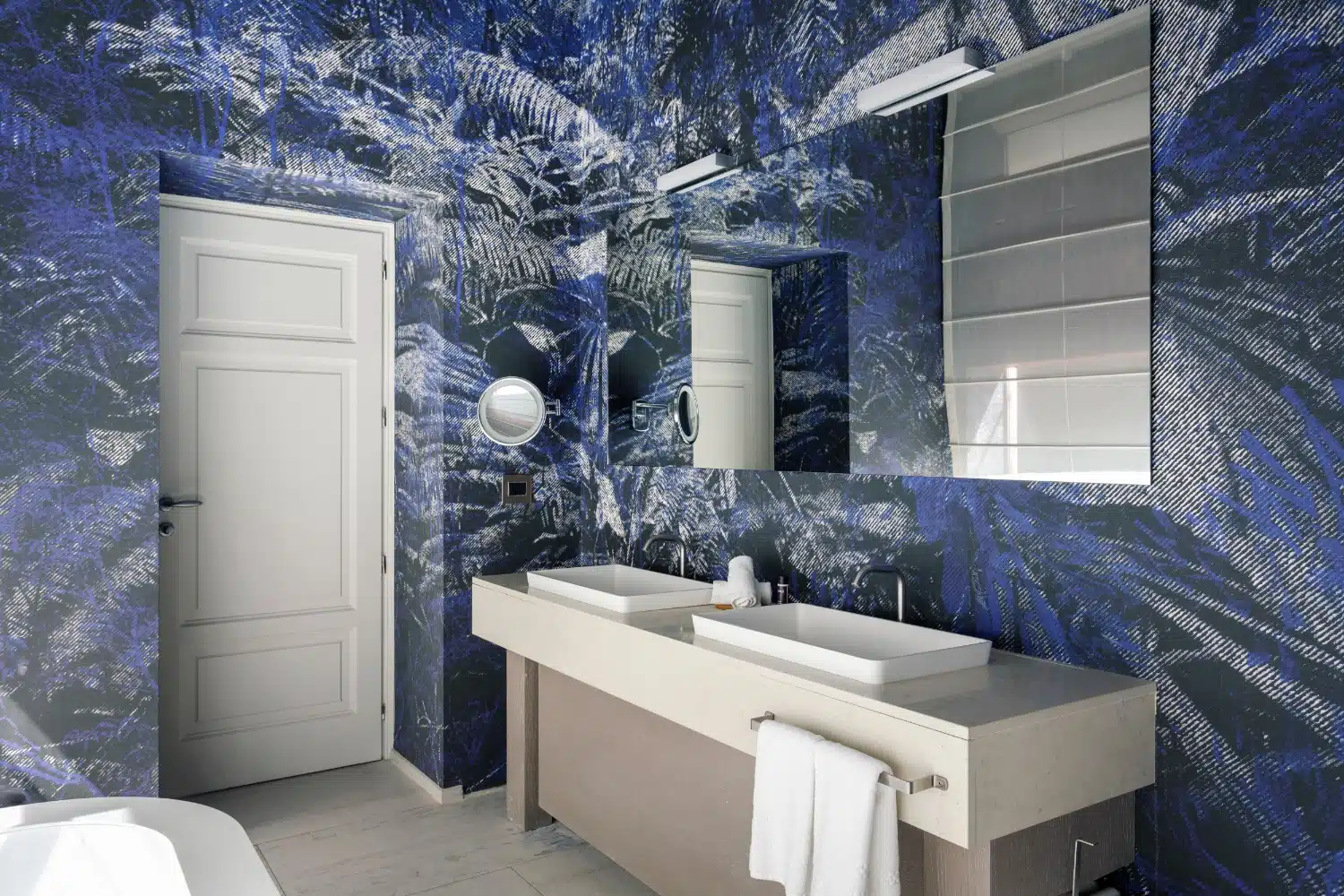 Galleria Vik Milano transforma a hospitalidade em uma forma de arte imersiva - 8